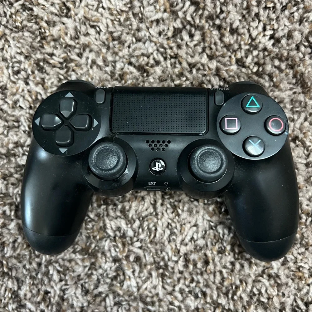 PlayStation 4 slim 500 gb